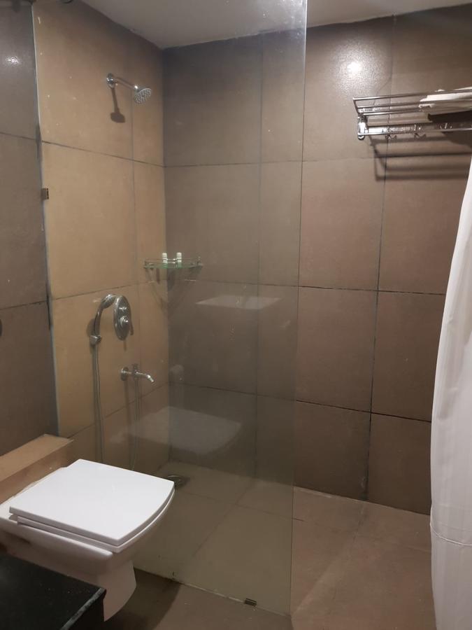 Hotel Tania Searock Daman Exterior photo